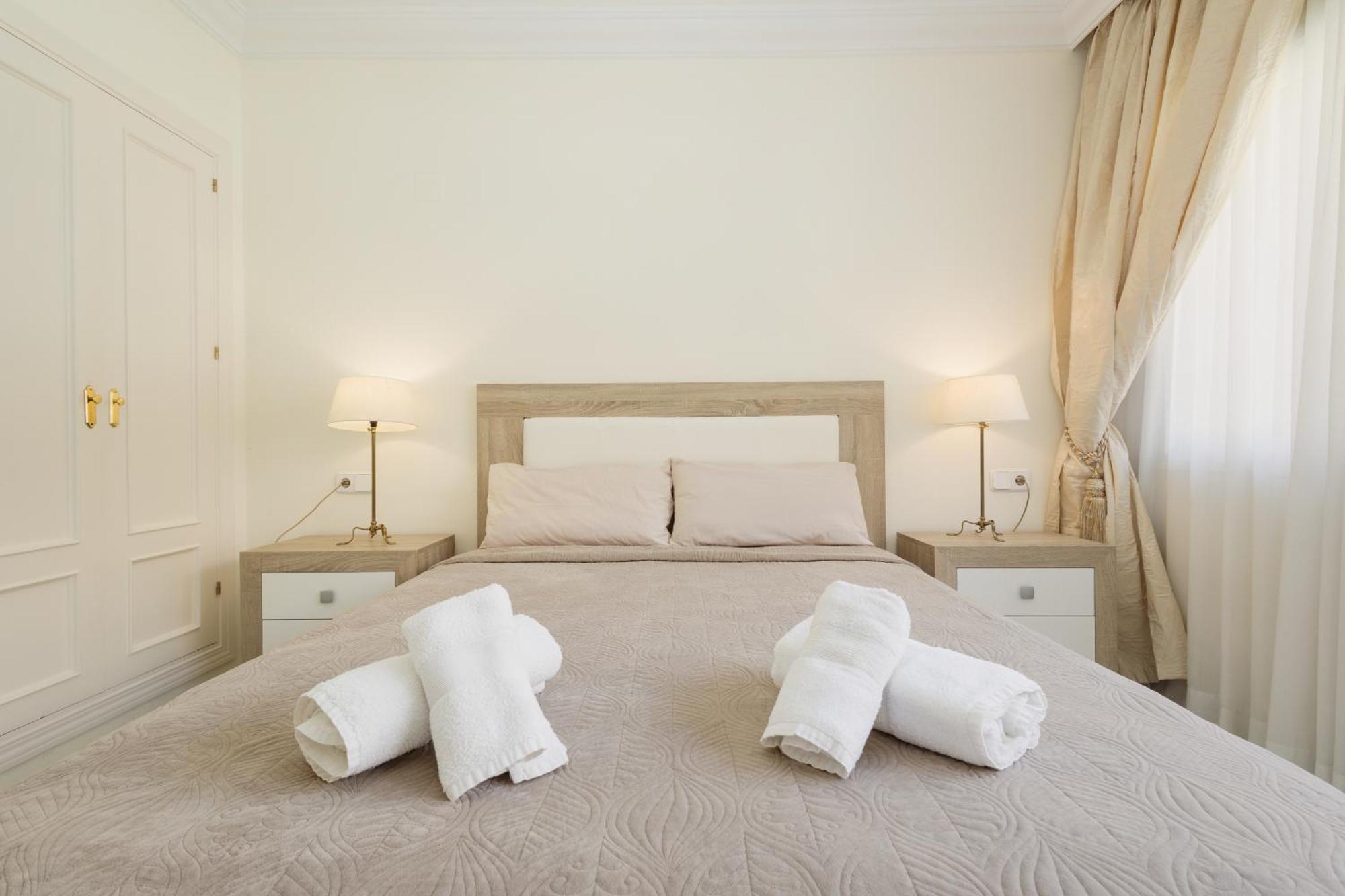 4 Bedroom With Jacuzzi And Terrace With Panoramic Sea Views, In Nueva Andalucia, * Marbella
