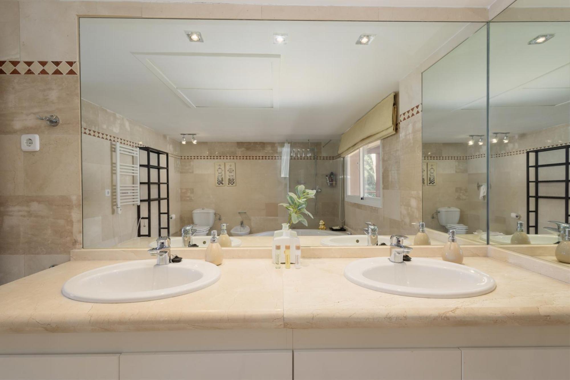 4 Bedroom With Jacuzzi And Terrace With Panoramic Sea Views, In Nueva Andalucia, Apartment
