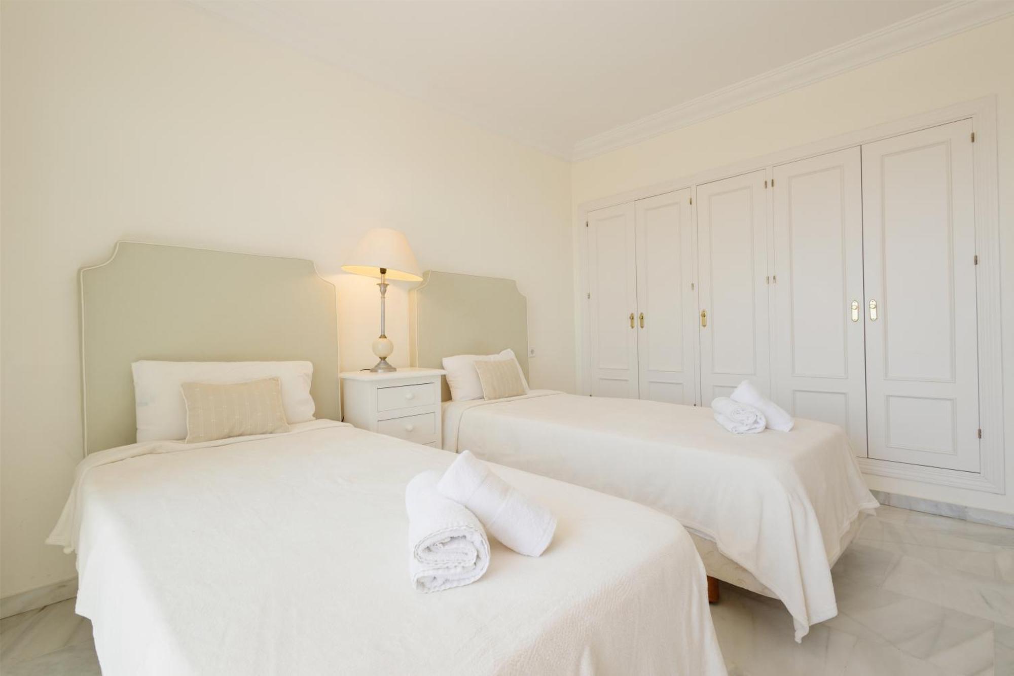 4 Bedroom With Jacuzzi And Terrace With Panoramic Sea Views, In Nueva Andalucia, * Marbella