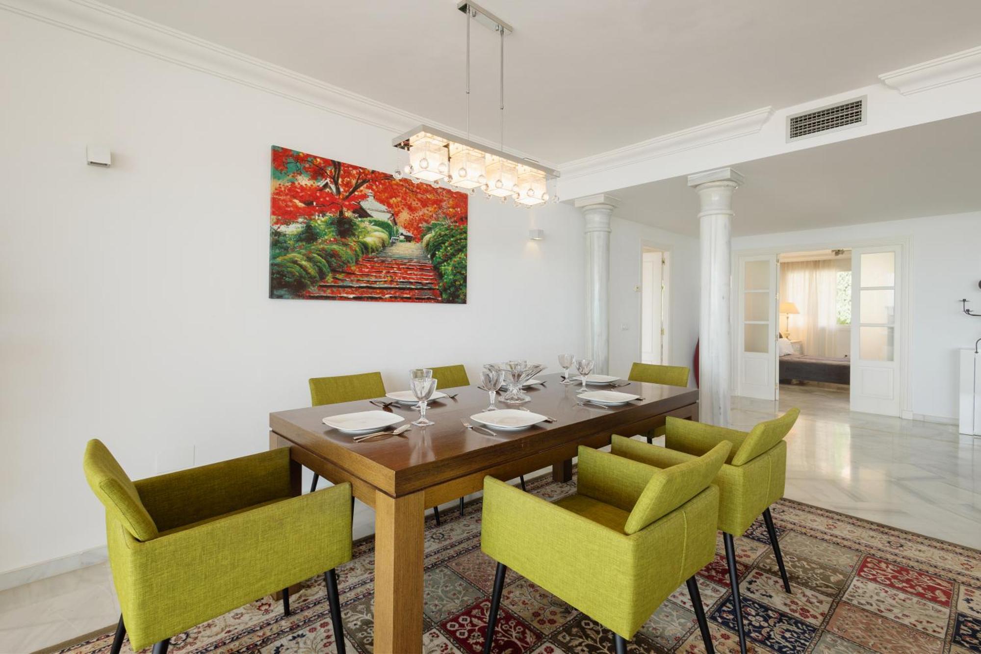 Apartment 4 Bedroom With Jacuzzi And Terrace With Panoramic Sea Views, In Nueva Andalucia, Marbella