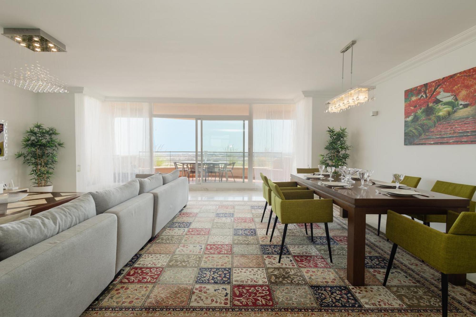 4 Bedroom With Jacuzzi And Terrace With Panoramic Sea Views, In Nueva Andalucia, Apartment